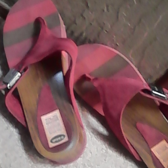 COPY - Dr.Scholl's  suede top sandals - Picture 3 of 3